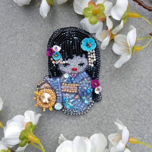 Geisha Golden Week ... brož — foto 4