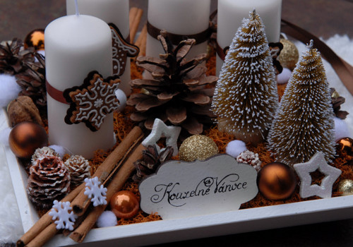 Adventní perníčková dekorace — foto 3