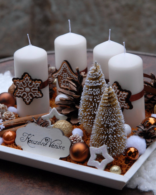 Adventní perníčková dekorace — foto 2