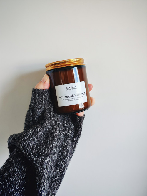 Sojová svíčka KOUZELNÉ VÁNOCE – 250 ml — foto 2