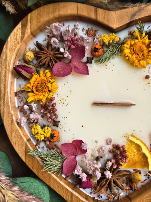 Botanická svíčka v TEAKU - "Srdeční mandala" — foto 4