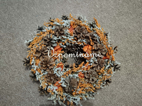 Šiškový věneček oranžový 2 — foto 2