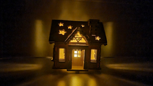 Vánoční domeček na LED — foto 2