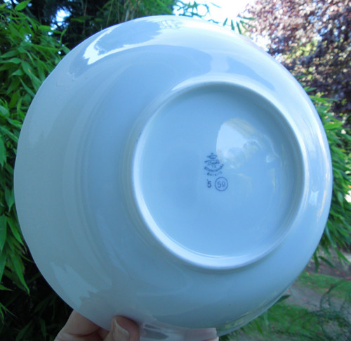 Porcelánová značená mísa — foto 4