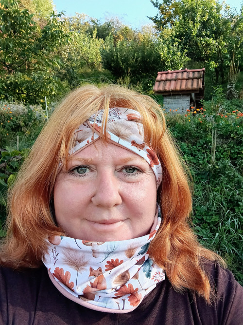 Nákrčník a čelenka — foto 3