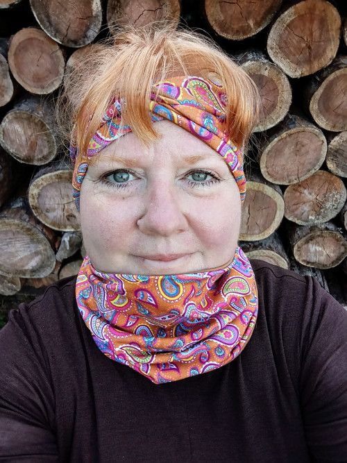 Nákrčník a čelenka — foto 2