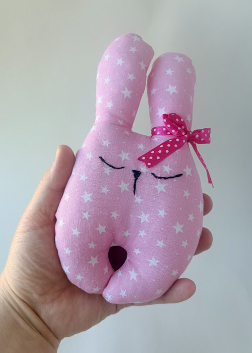 Hrkací králíček – hračka, růžový hvězdičky — foto 3