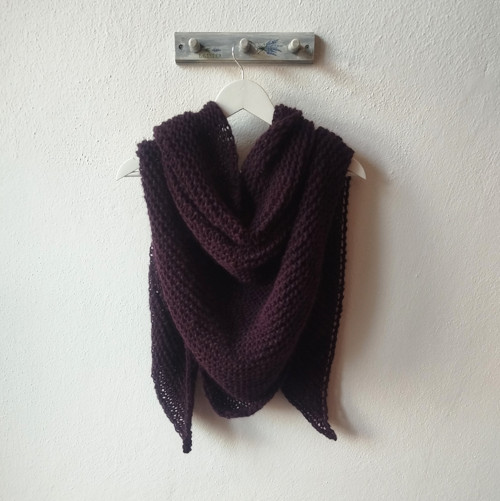 Elinor, tmavá vínová — foto 3