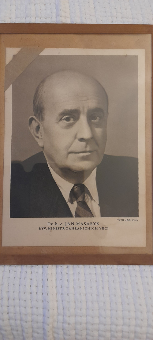 Dr. h. c. JAN MASARYK — foto 2