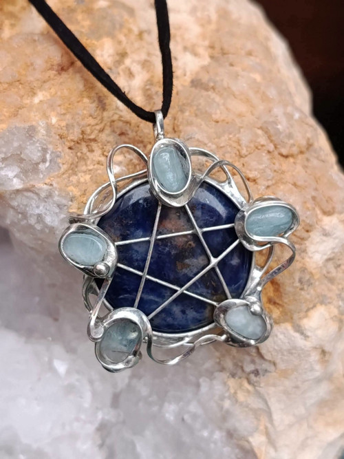 Pentagram lapis lazuli a akvamarín — foto 3