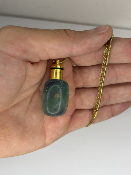 Svítící náhrdelník Fluorit — foto 4