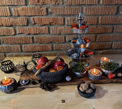 Háčkovaný košík s dřevěným uchem — foto 4