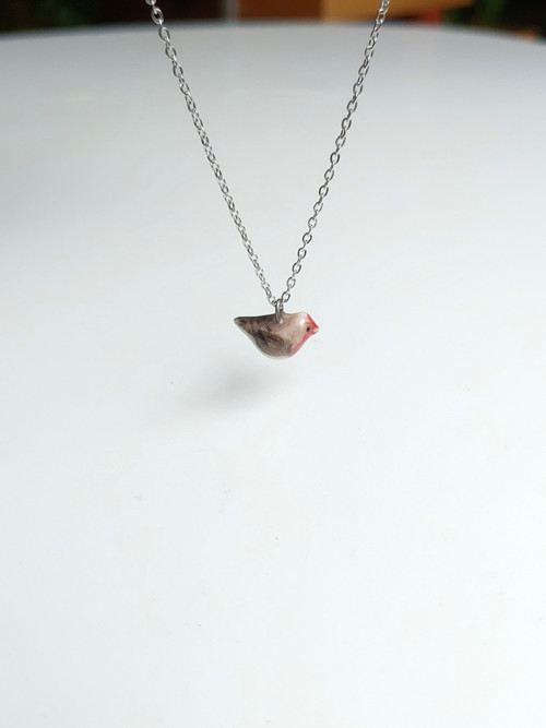 Přívěsek červenka mini porcelánová — foto 4