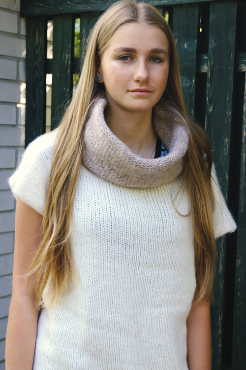 Vesta smetanová s rolákem — foto 4