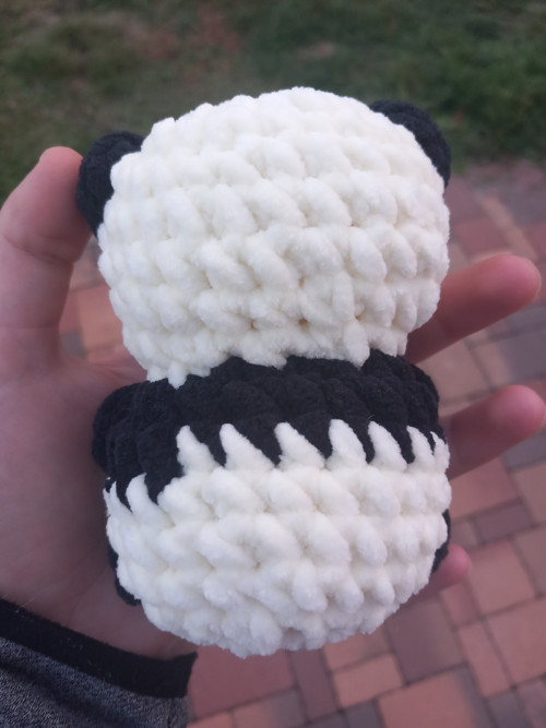Háčkovaná panda — foto 3