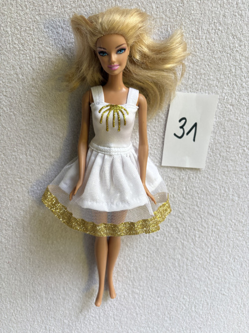 Barbie šatičky-oblečky č.31 — foto 2