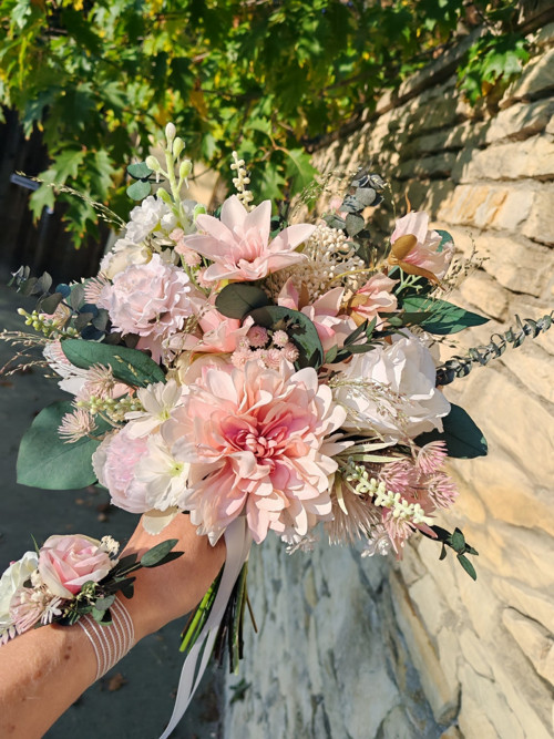 Svatební kytice White Rose — foto 3