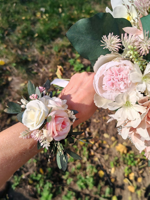 Náramek White Rose — foto 5