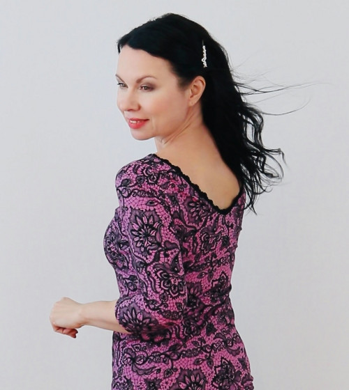 Dámské tričko se vzorem krajky — foto 5