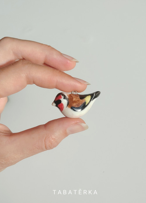 Ozdobička stehlík porcelánový — foto 2