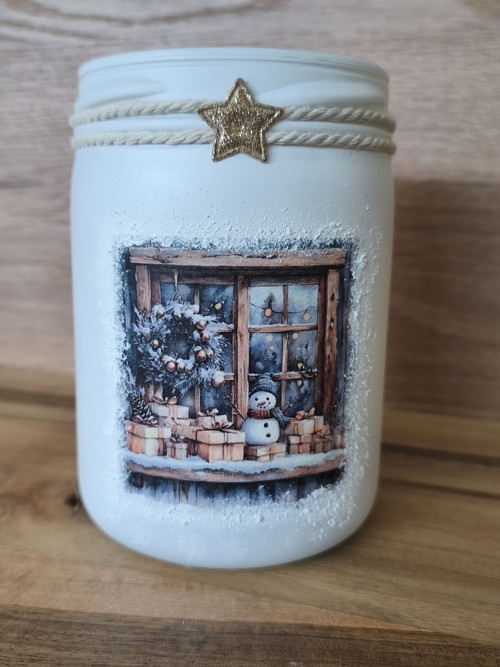 Lucerna Vánoční okno — foto 2