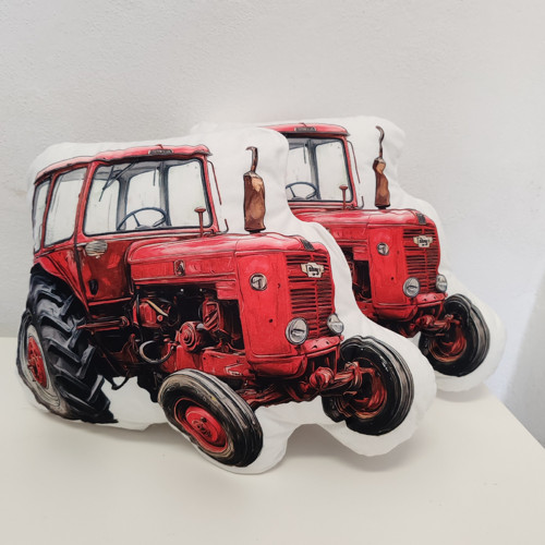 Červený traktor — foto 2