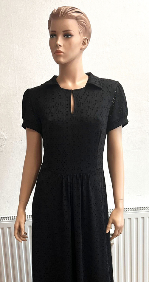 Dlouhé šaty - Madeira black - Vel. 38 — foto 2