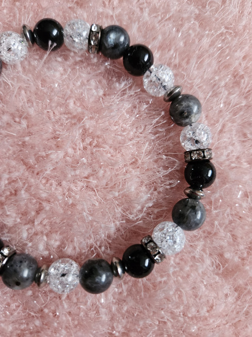 Onyx, Labradorit, Křišťál, hematit — foto 3