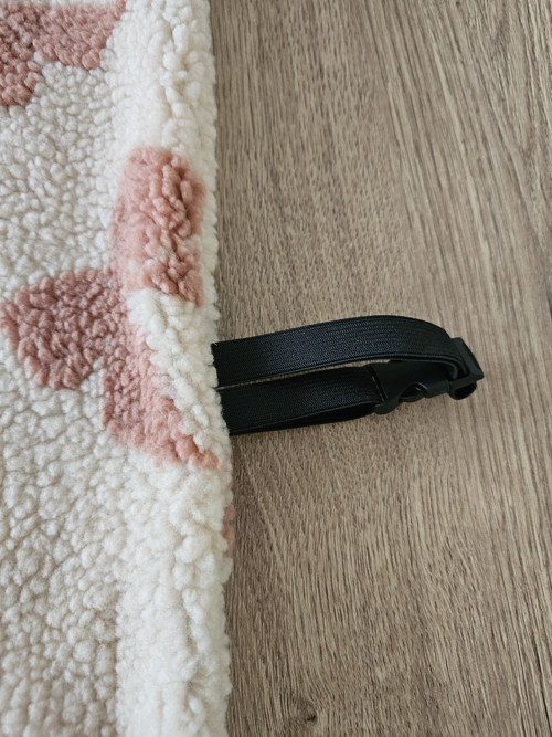 Beránková nepadací deka — foto 3