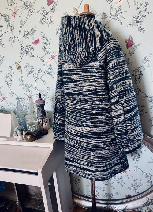 Kabát buklé s kapucí — foto 6