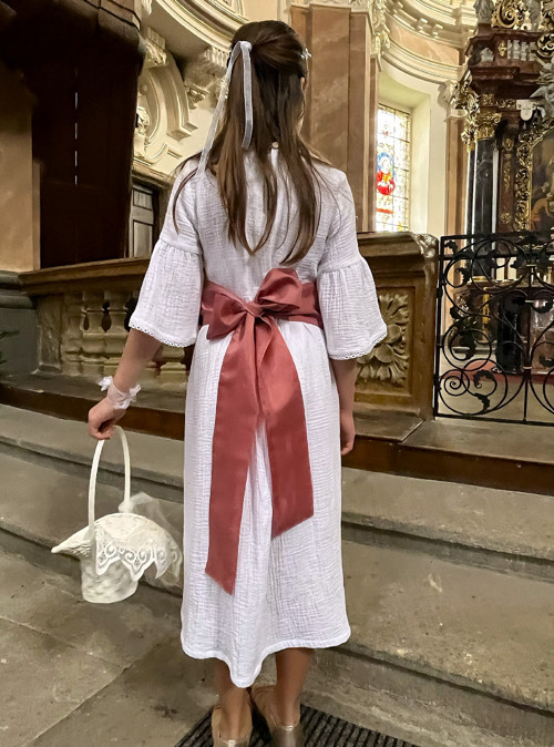 Šaty pro družičky a svaté přijímání — foto 4