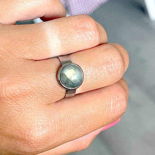 SLEVA 25% Elegantní prsten s labradoritem E021 — foto 2