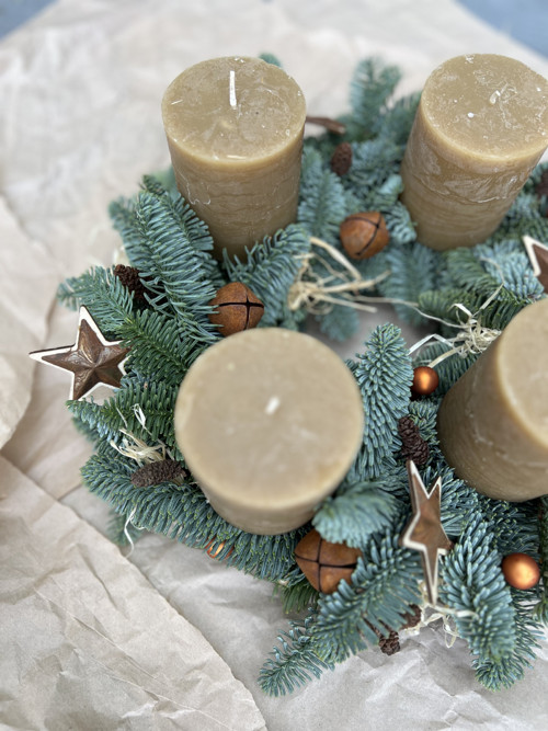 Adventní věnec hnědý — foto 5