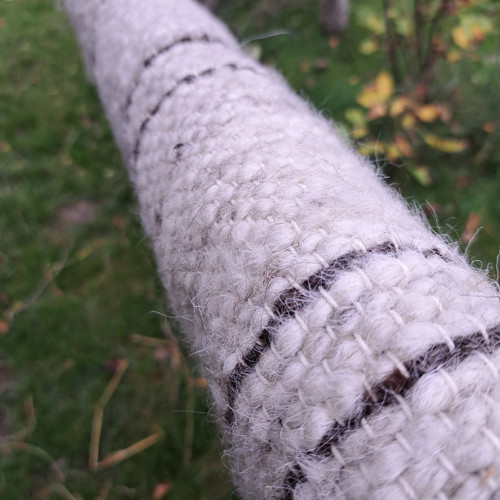 Ručně tkaný vlněný koberec — foto 4