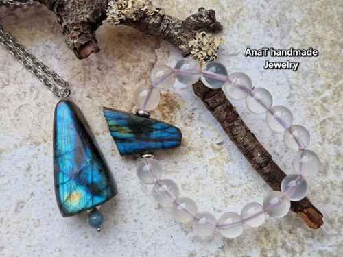 Náramek s labradoritem , chalcedonem — foto 5