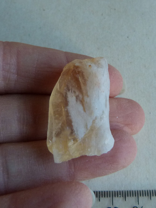 Citrín surový - 3,8 cm — foto 3