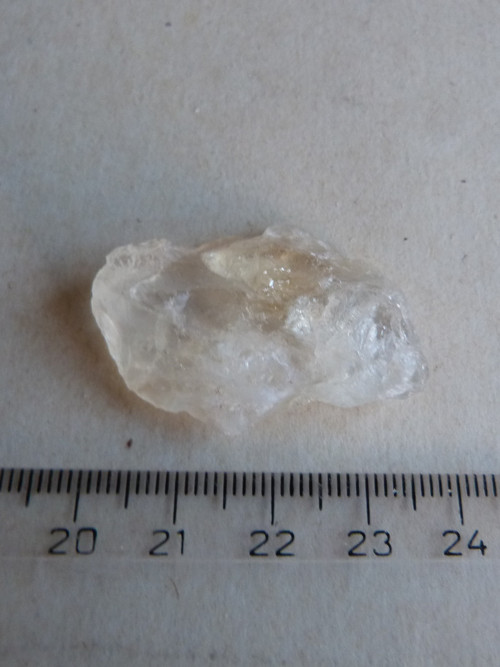 Citrín surový - 3,9 cm — foto 4