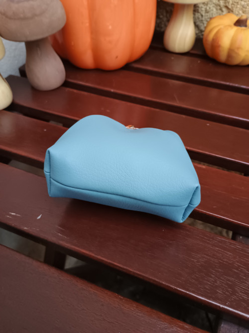 Mini Taštička V Kovovém Rámu — foto 4