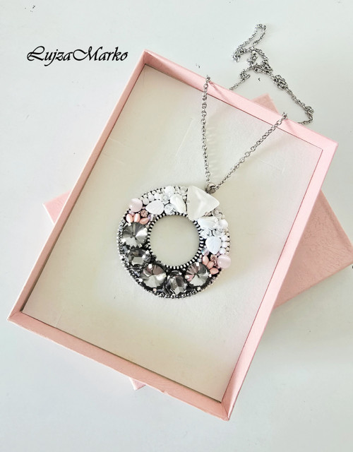 Elegantní přívěsek — foto 5