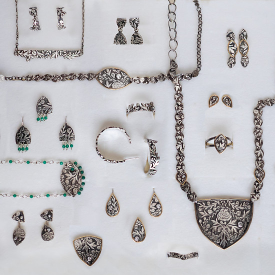 Šperky inspirované renesanční úpravou fasád - sgrafitem