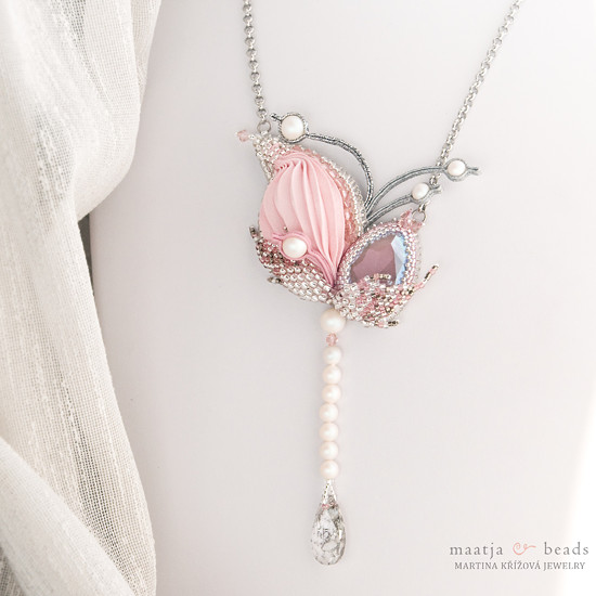 Blanche - shibori náhrdelník